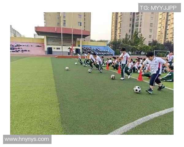 畅享美式足球趣味游戏带来的激情与欢乐，体验不一样的运动乐趣